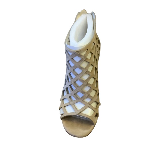 MICHAEL Michael Kors YVONNE Taupe Suede Back Zip Stiletto Heel-Size 7 - Picture 7 of 12